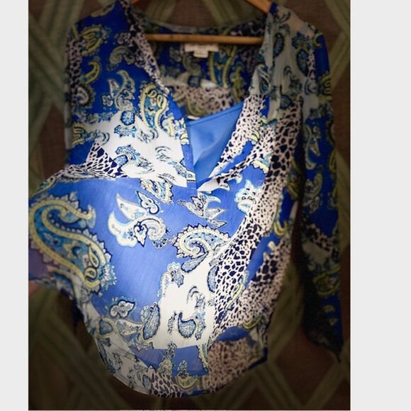 Liz Claiborne Blue and Green Animal Print and Paisley Top with Slip Tank - Picture 7 of 10